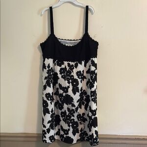 LOFT Black and White Camisole Top